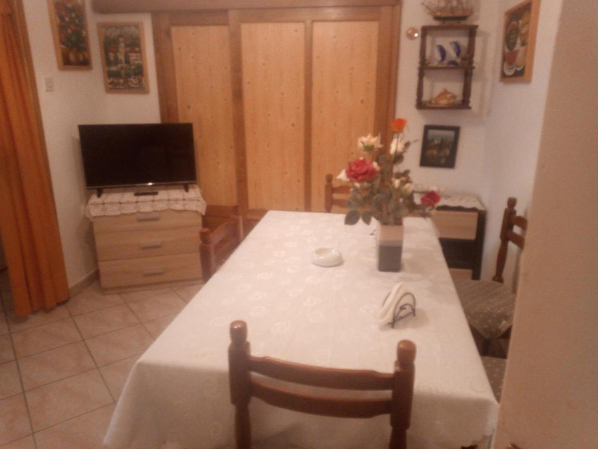 Nikica Apartman *